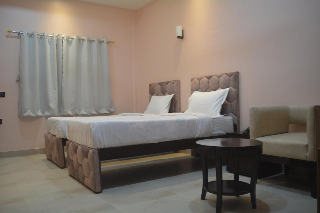 Maharaja Hotel & Banquet Darbhanga Eksteriør billede