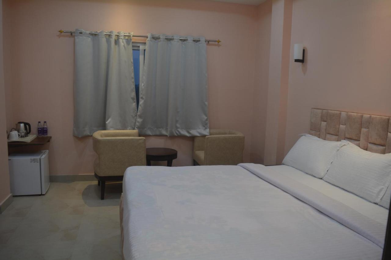 Maharaja Hotel & Banquet Darbhanga Eksteriør billede